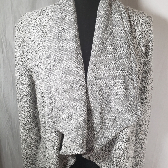 BNCI BY BLANC NOIR GRAY BLEND WATERFALL CARDIGAN SZ M - Picture 2 of 9